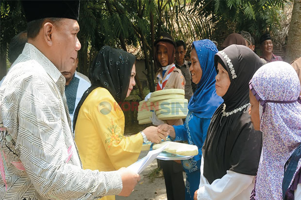 Bupati Serahkan 7 Kunci...