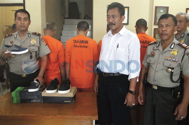 Satpam Curi 4.775 Pasang...