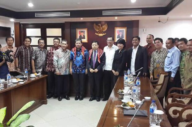 DPR: Pemerintah Harus...