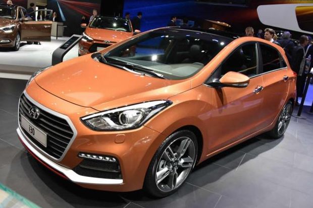 Hyundai i30 Turbo Lebih...