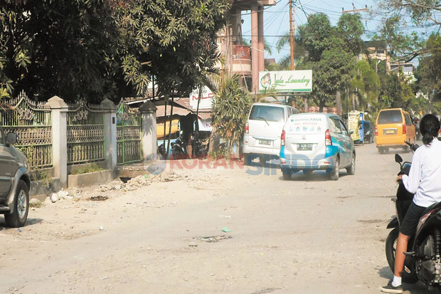 Jalan Bukit Barisan...