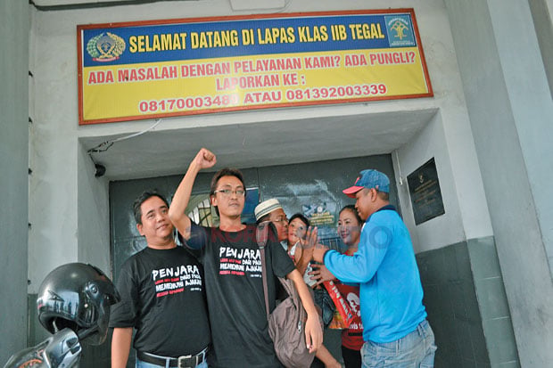 Agus Slamet-Komar Jadi...
