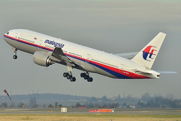 Setahun MH370 Lenyap,...