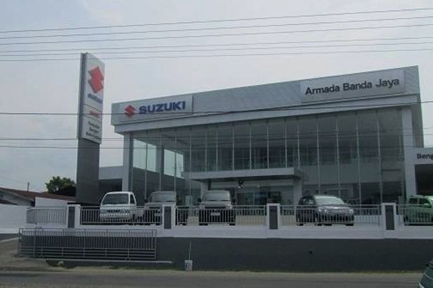 Suzuki Kembangkan Outlet...
