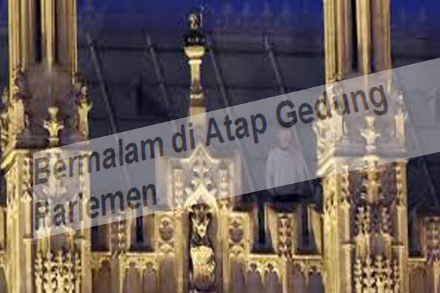 Bermalam di Atap Gedung...