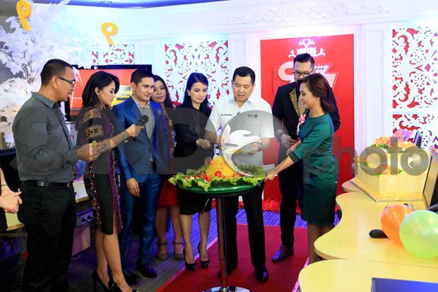 Sembilan Tahun, MNC...