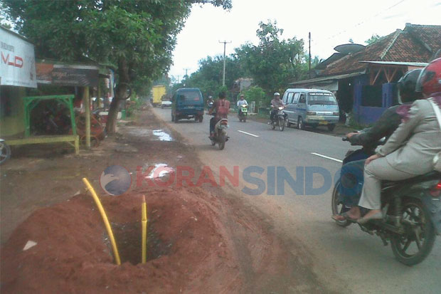 Pengguna Jalan Keluhkan...
