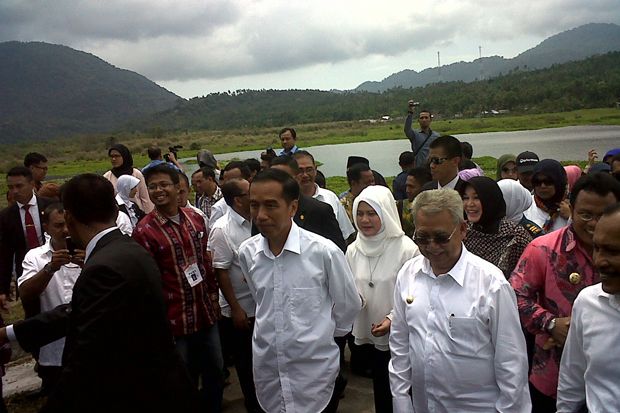 Marzuki Beri Giok Lavender...