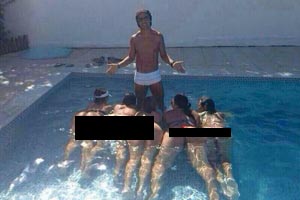 Urusan Syahwat, Ronaldinho...