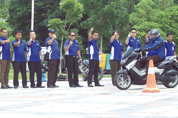 Fitur dan Teknologi...