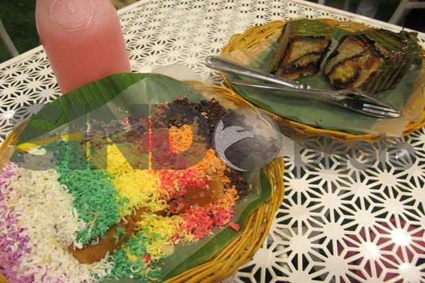 Roti Bakar Pelangi,...