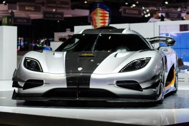 Daftar Tunggu Koenigsegg...