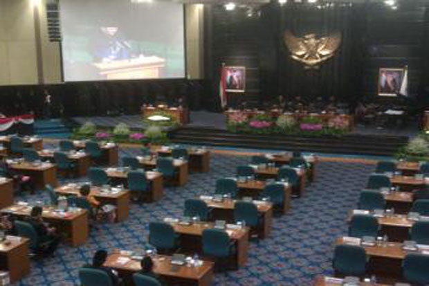 Pemprov-Dewan Akan Bahas...