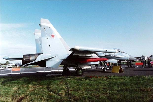 Pesawat Tempur Sukhoi...