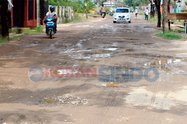 Akses Jalan Kantor Lurah...