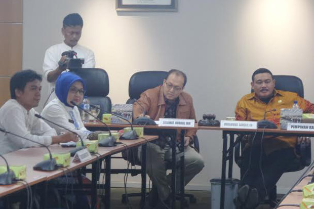 Pengakuan Pejabat DKI...