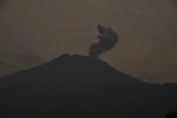 Sehari, Gunung Slamet...