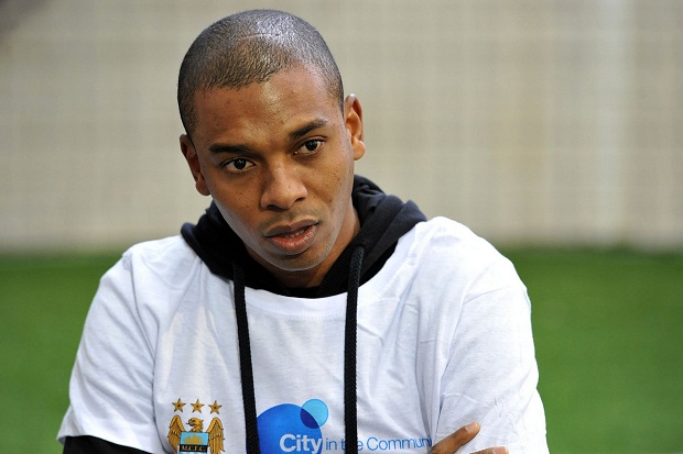 Fernandinho Bantah Ribut...