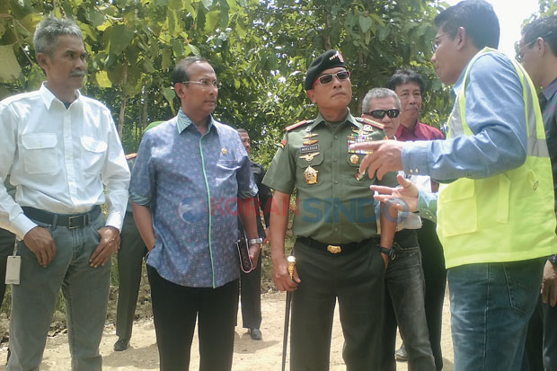 Panglima TNI Tertibkan...