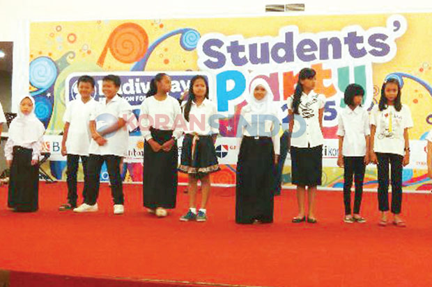 Siswa Budiwijaya Raih...