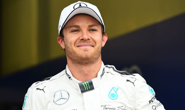 Rosberg Tantang Hamilton...