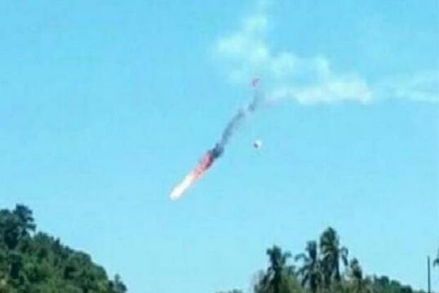 Dua Pesawat TNI Bertabrakan...