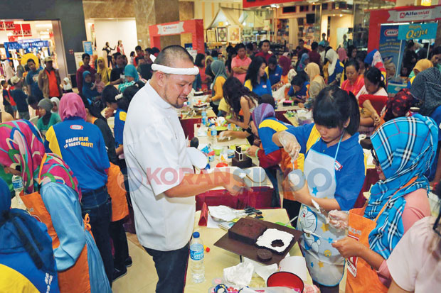 Dari Demo Memasak, Mewarnai...