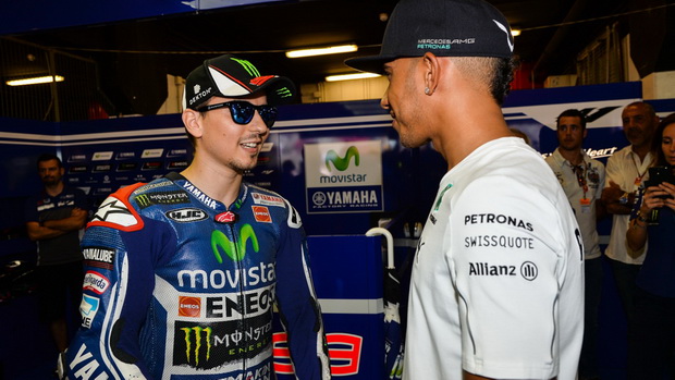 Juara GP Australia,...