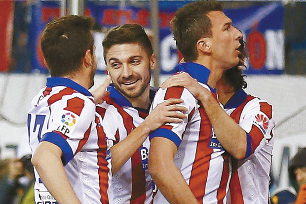 Los Colchoneros Dihantui...