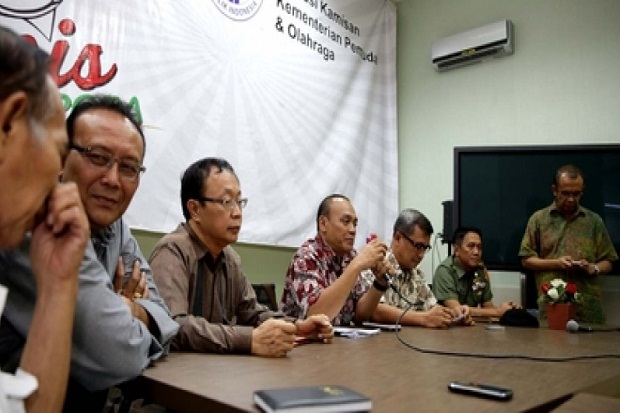 Tim Sembilan Kemenpora...