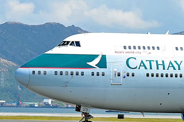 Laba Bersih Cathay Pacific...