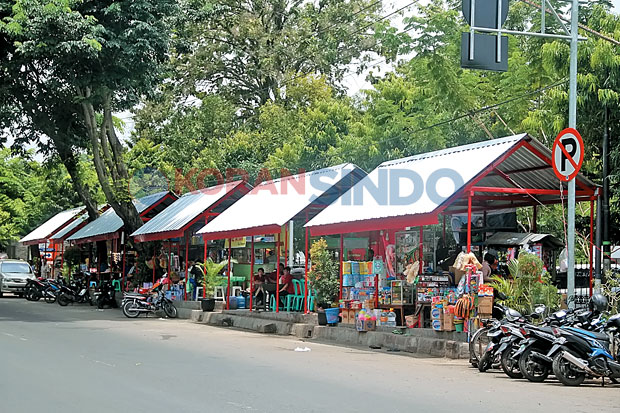 Pedagang Dipungut Iuran...