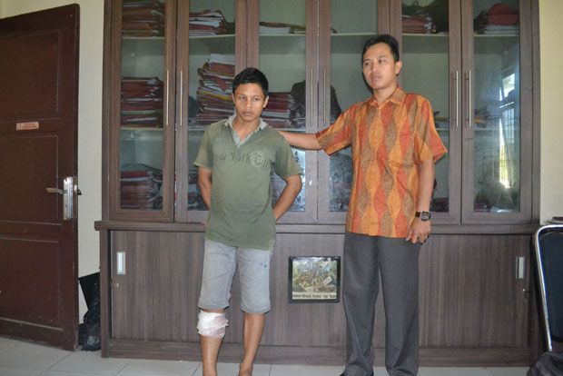 Setahun Buron, Begal...