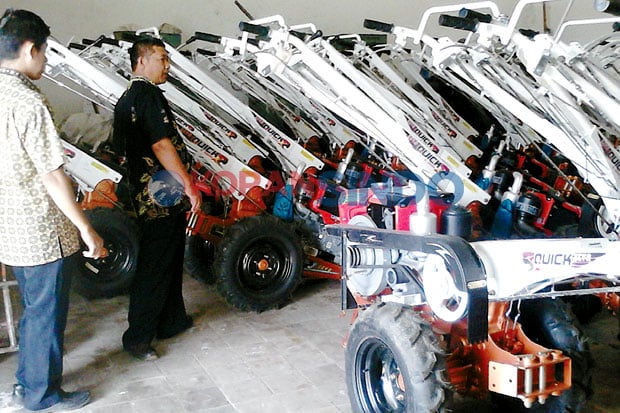 59 Traktor Bantuan Jokowi...