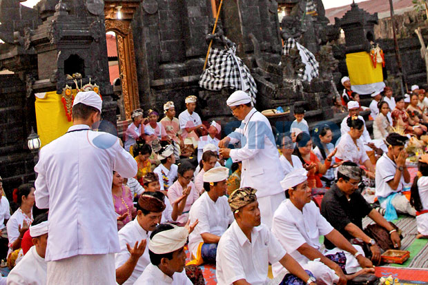 Umat Hindu di Medan...