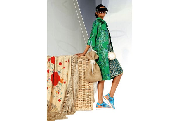 Fashion Nation Tampilkan...