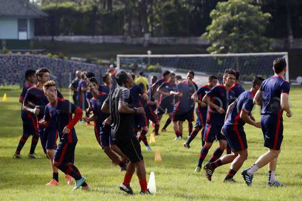 PBR Bubar, Pemain Asing...