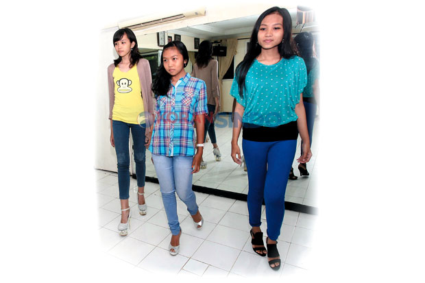Jalan Panjang Model...
