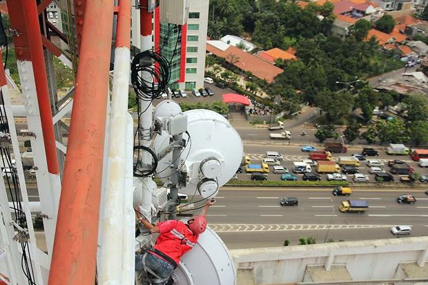 Telkomsel Fokus Perkuat...