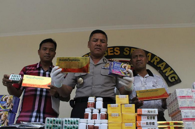 Gudang Obat Kuat Berbahaya...