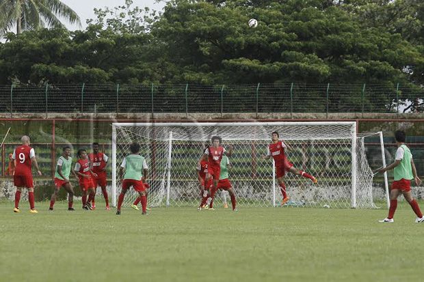 PSM Makassar Pesta Enam...
