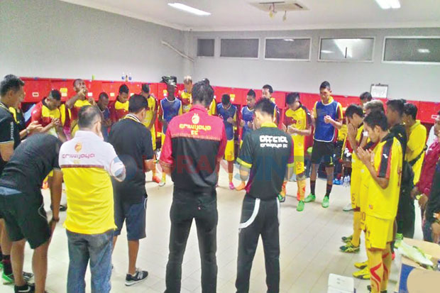 Tunggu Kepastian
