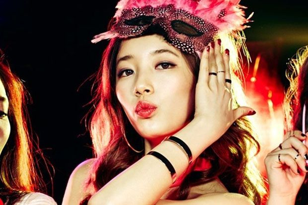 Lee Min Ho-Suzy Kencan,...