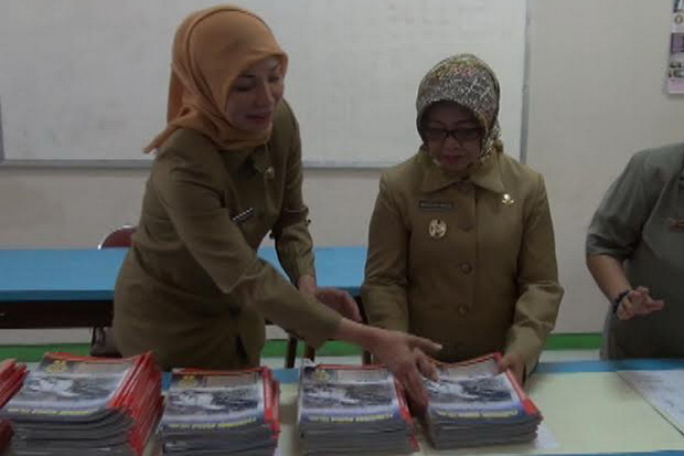 Penarikan Buku Agama...