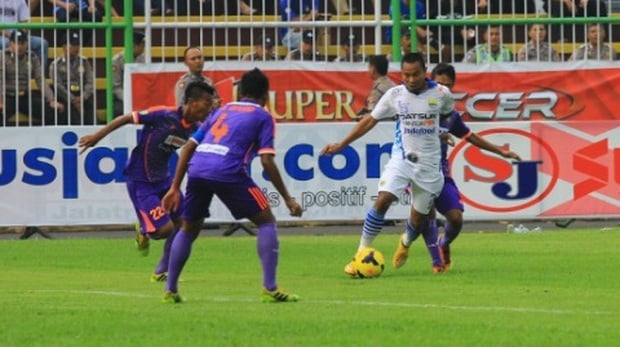 Drama 7 Gol Warnai Kemenangan...