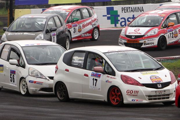 Honda Jazz dan Brio...