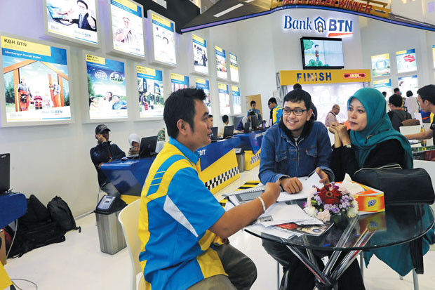 Cermat Memilih Bank...