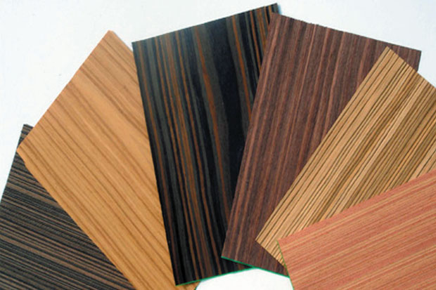 Tips Membersihkan Furnitur...