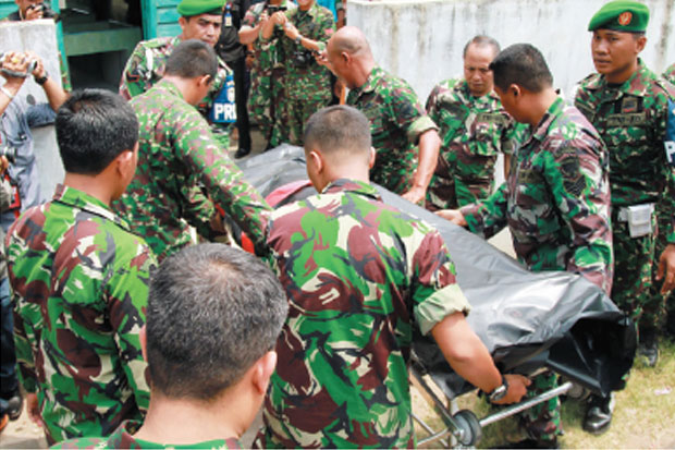 Dua Anggota TNI Dibunuh...