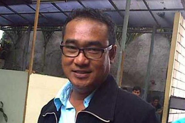 Yanni Libels Meninggal...